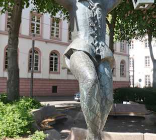 Am Mainzer Schillerplatz