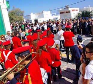 Santorin selbst im Bild Landschaft, Stadt