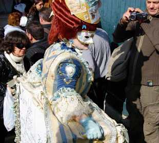 Kostüme-Masken-Show Venedig 2011