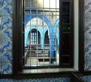Durchblick in La griba / Synagoge