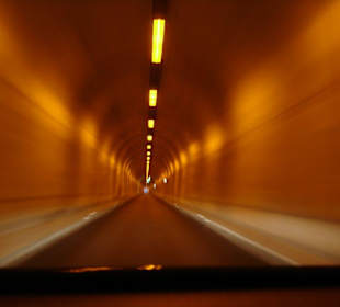 Tunnel
