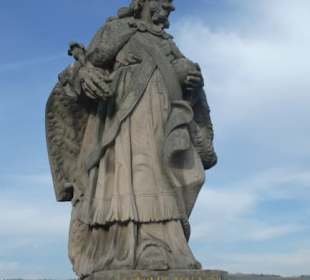 Karl der Große auf der Alten Mainbrücke