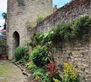 Entlang am Turm - Stadtmauer