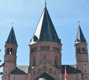 Blick zum Mainzer Dom