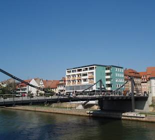 Wunderschöner Blick von der Brücke