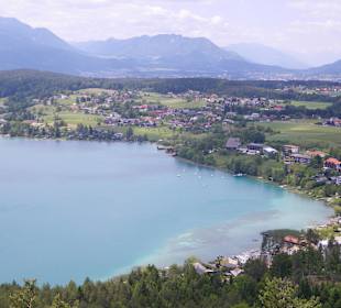 Blick von der Traborhöhe auf den Faaker See