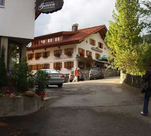 Ca. 50m vom Ferienhaus das Restaurant zur Traube