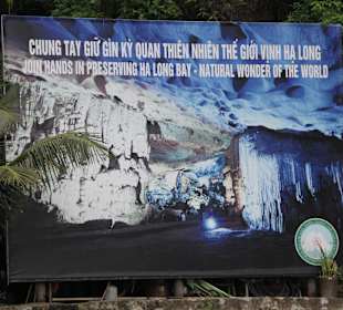 Tafel vor dem Eingang