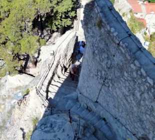 Die ausgetretenen Treppenstufen