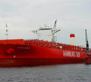 Hamburg Süd musste verkauft werden