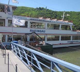 Rheinschiff der Rössler Linie