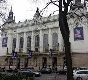 Theater des Westens