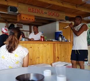 Der heilige Josef sorgt für Stimmung an Bord