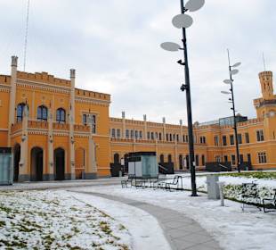 Widok budynku od strony ul. Piłsudskiego