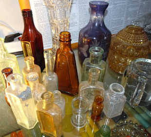 Exponate des Glasmuseum Gnarrenburg