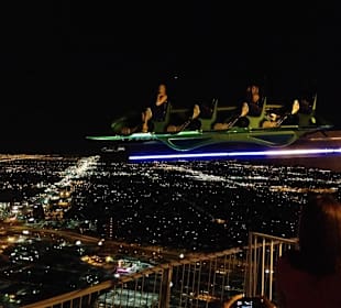 Rollercoaster na szczycie wieży