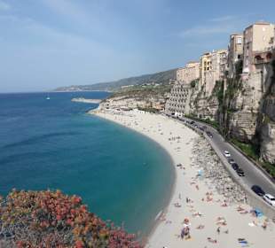 Tropea von der Kirche am Felsen aus gesehen