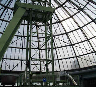 Förderturm im Zentrum