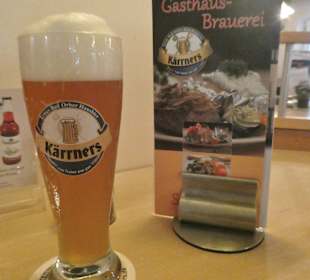 Zum Abendessen bei Kärrners Gasthausbrauerei