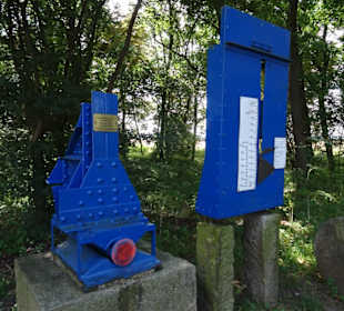 Exponate am Laufwasserkraftwerk Dörverden
