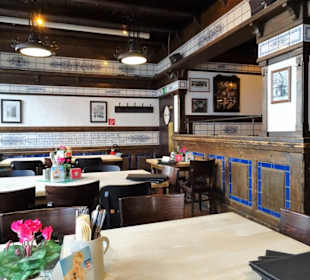 Blick in die Gasträume des "Gequetschten"