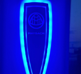 Transferwagen-ein Maybach.Hier Die Innenbeleuchtun