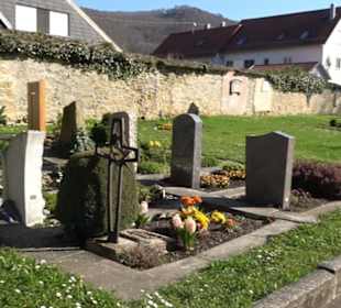 Friedhof Ortsmitte