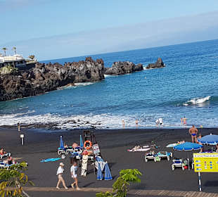 Strand unterhalb der Anlage 