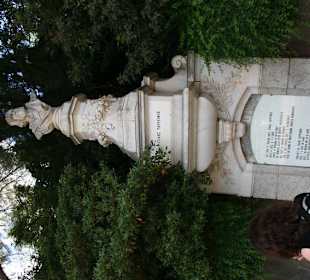 Denkmal für Franz Tappeiner