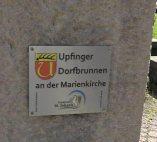 Dorfbrunnen Marienkirche Upfingen