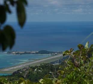 Runway vom Copolia Trail aus gesehen