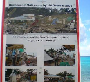 Plakat an der Sunset Beachbar