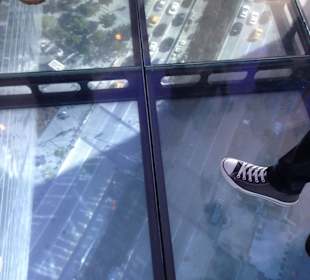 Plattform mit Liveübertragung von der Straße