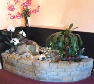 Zimmerbrunnen im Speiseraum