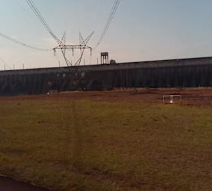 Itaipú Staudamm