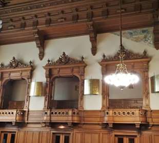 Rundgang durch das Rathaus von Hamburg