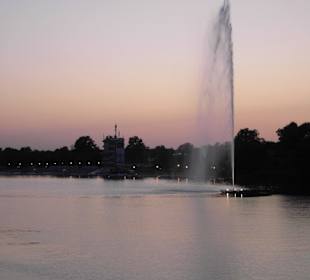 Ada bei Sonnenuntergang