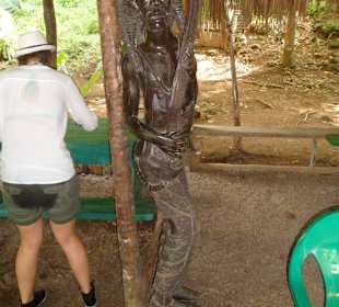 Das soll wohl Bob Marley sein!