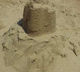 Alles Bauwerk von kleinen und großen Architekten