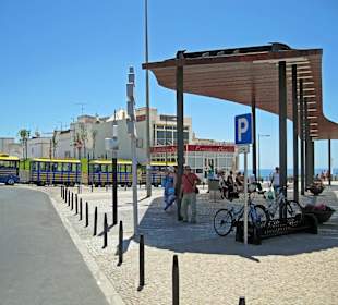 Bahn & Bus Haltestelle