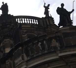  Katholische Hofkirche