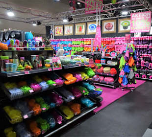 Rundgang über die Messe "HanseLife"