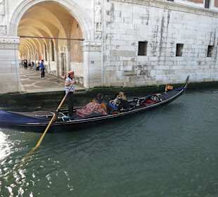 Osolemio am Canale Grande zur Seufzerbrücke