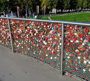 Ansichten des Makartsteges