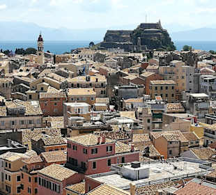 Blick von der alten zur neuen Festung
