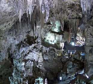 Eindrucksvolle Höhlen