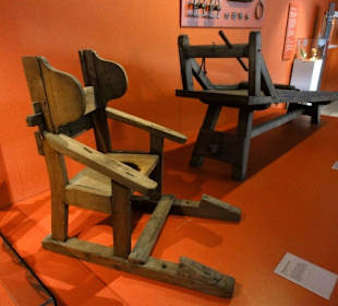 Foltergeräte aus der fürstlichen Zeit