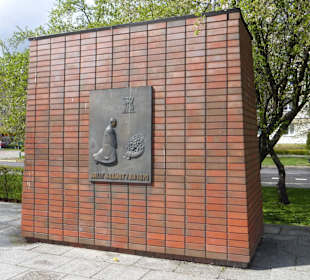 Zur Erinnerung an den Kniefall von Warschau