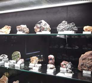 Museum für Mineralien und Mathematik