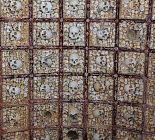 Capela dos Ossos